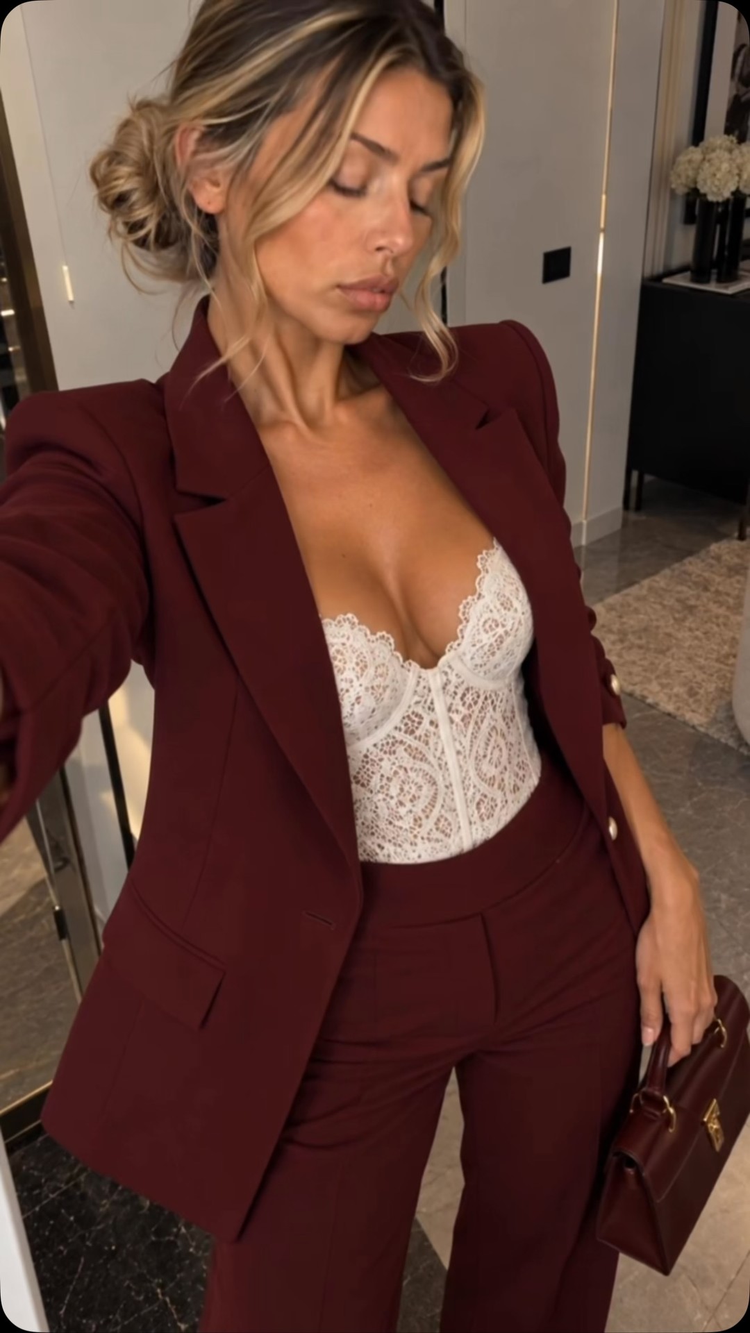 Anúncio de Joy Milano