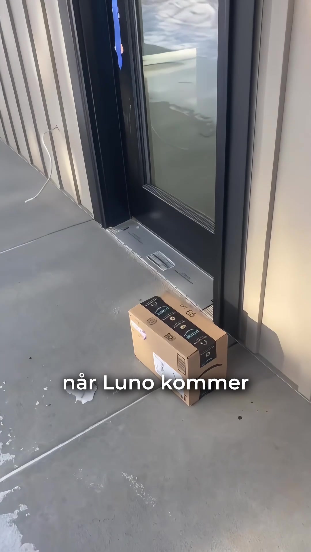 Tænder af sig selv – hver aften