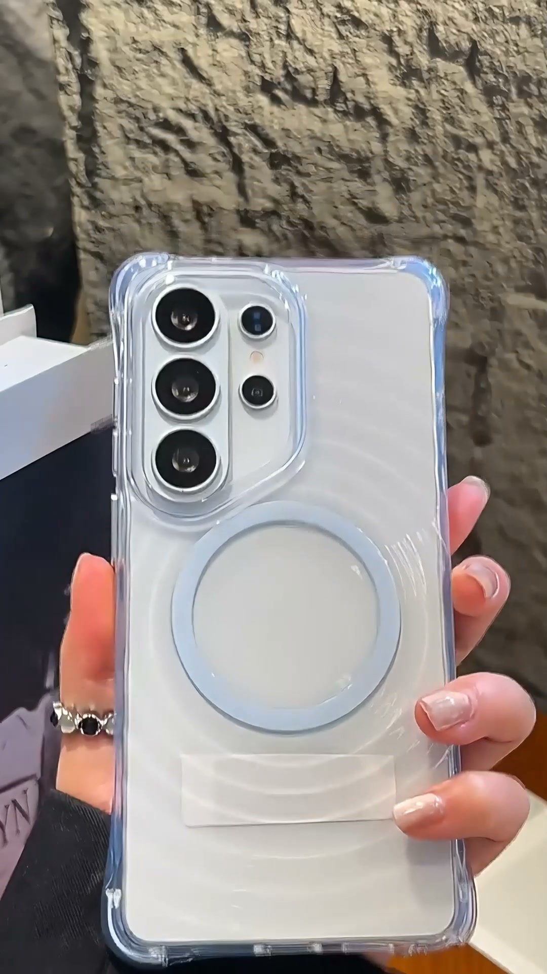 Samsung Wave Transparent Magsafe Case