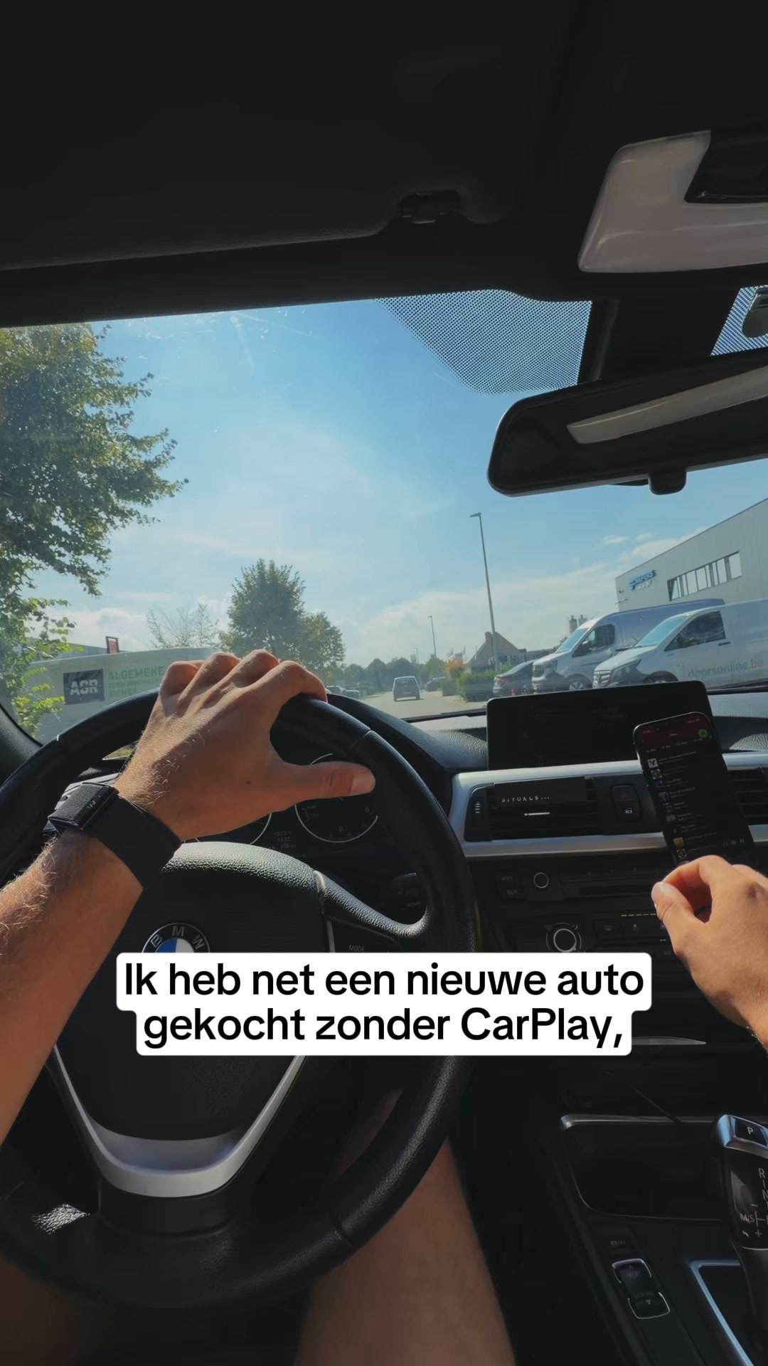 Upgrade je auto met een CarPlay scherm!