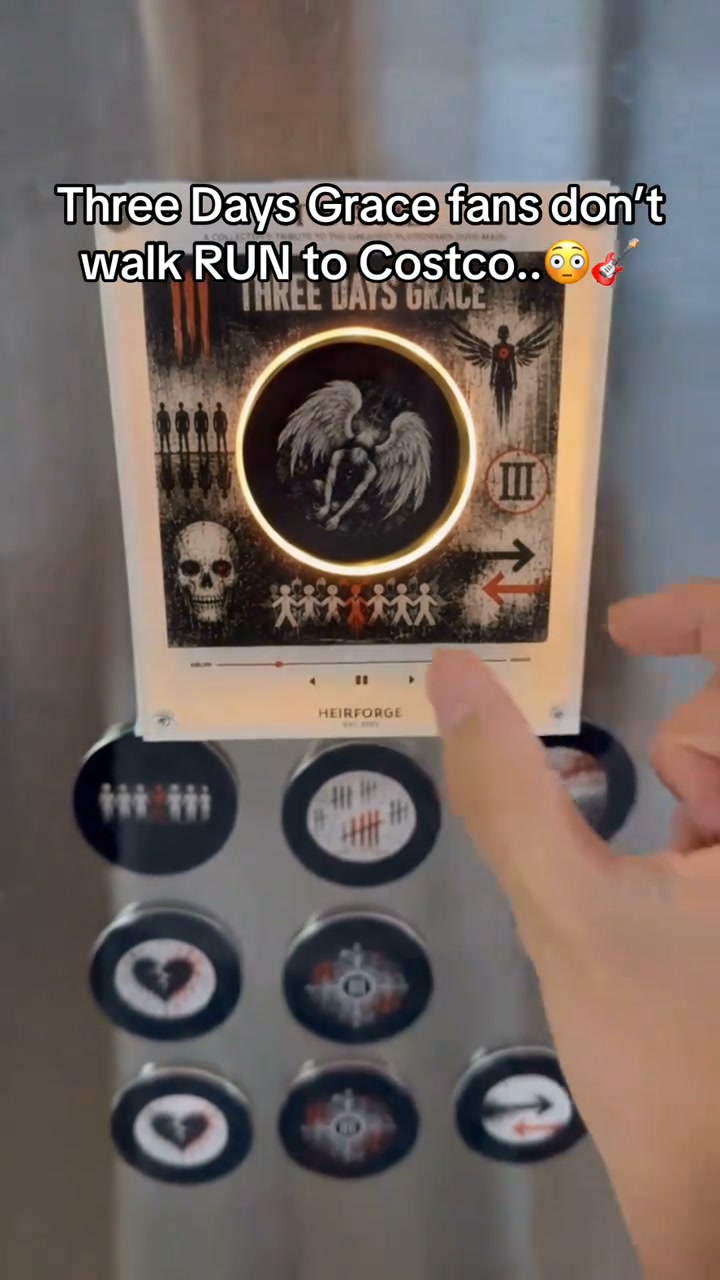 Vintage Vinyl Frame – Rock Legacy Collection Wall Art