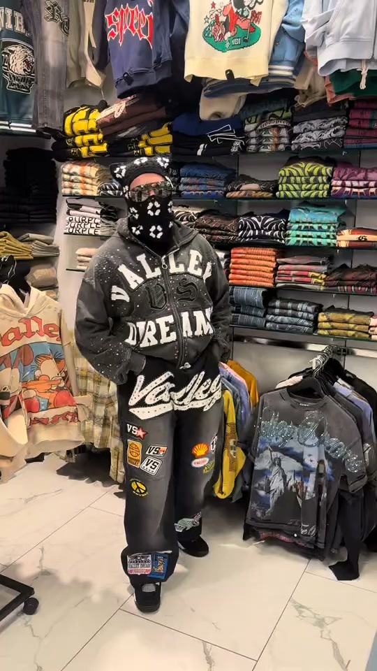 FINAL CLEARANCE SALE