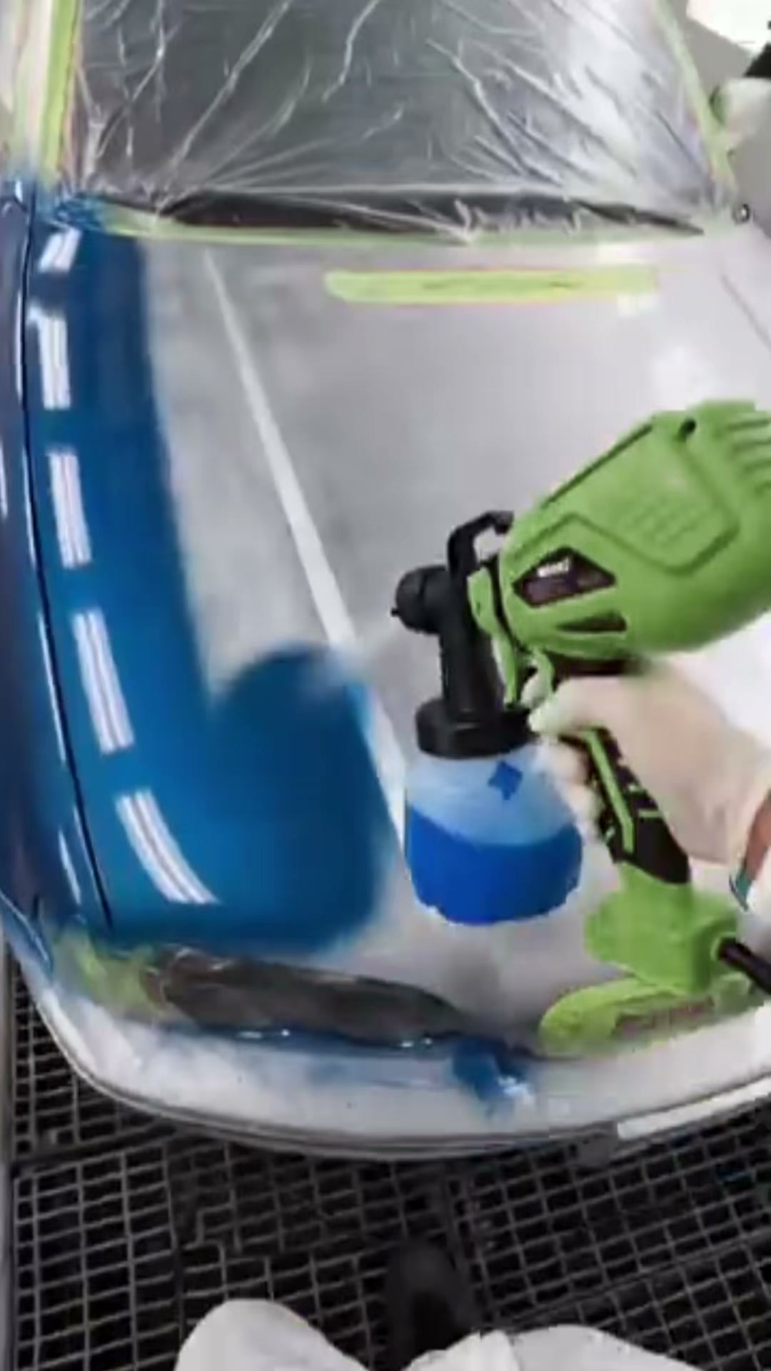 Adeus pincéis e rolos! BOSCH Spray