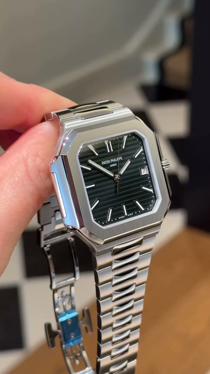 Anúncio de Timeless Elegance