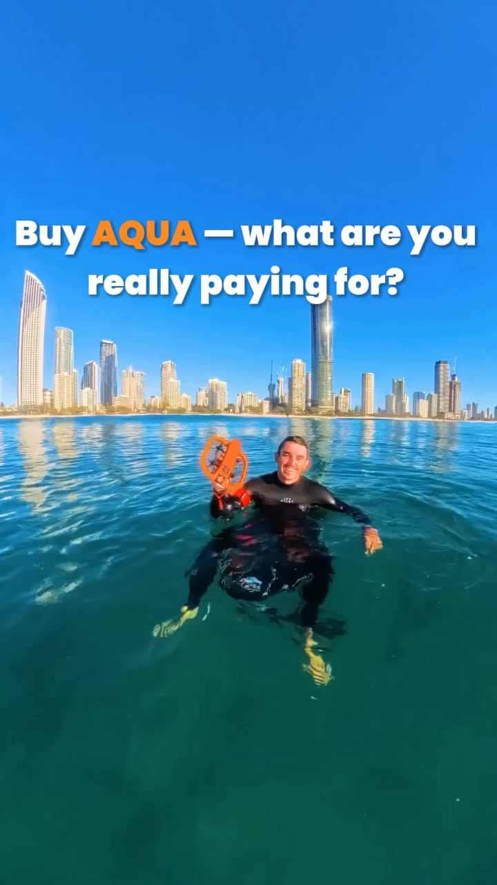 HOVERAir AQUA - World's first waterproof self-flying camera