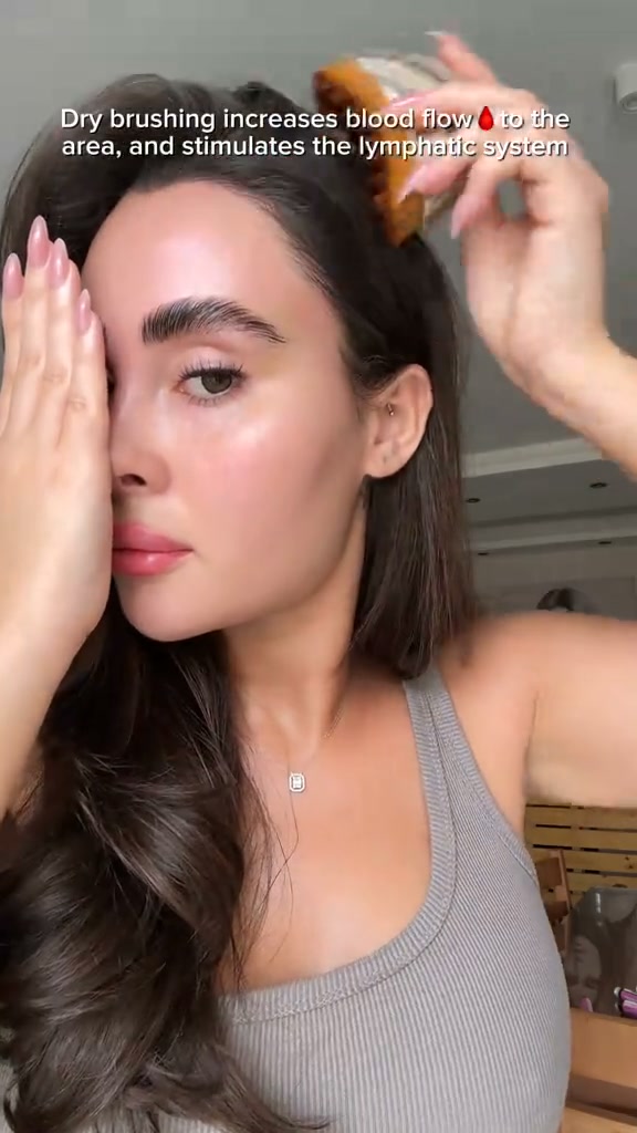 Depuff. Sculpt. Lift. TODAY