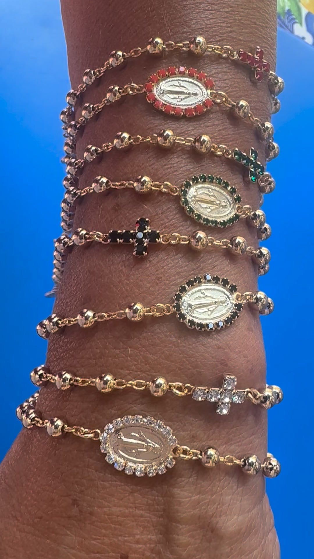 Nuovi bracciali da Alessandra Avallone