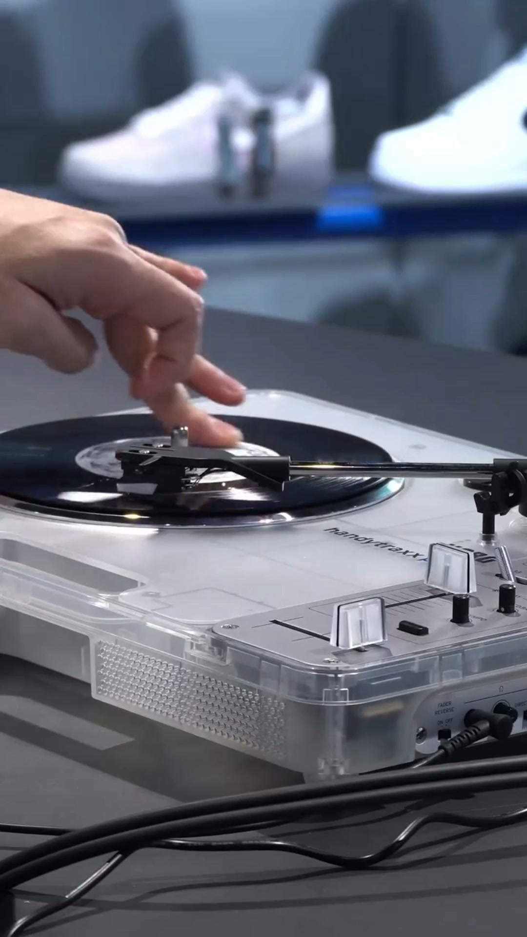 Transparent Vinyl Turntable – See the Music, Hear the Analog Warmth