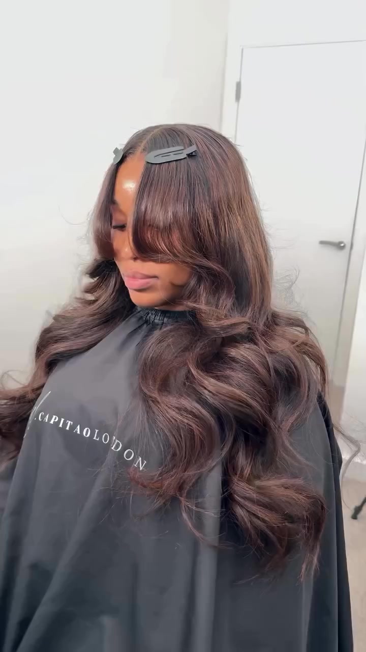 Next day delivery: Raw single donor hair