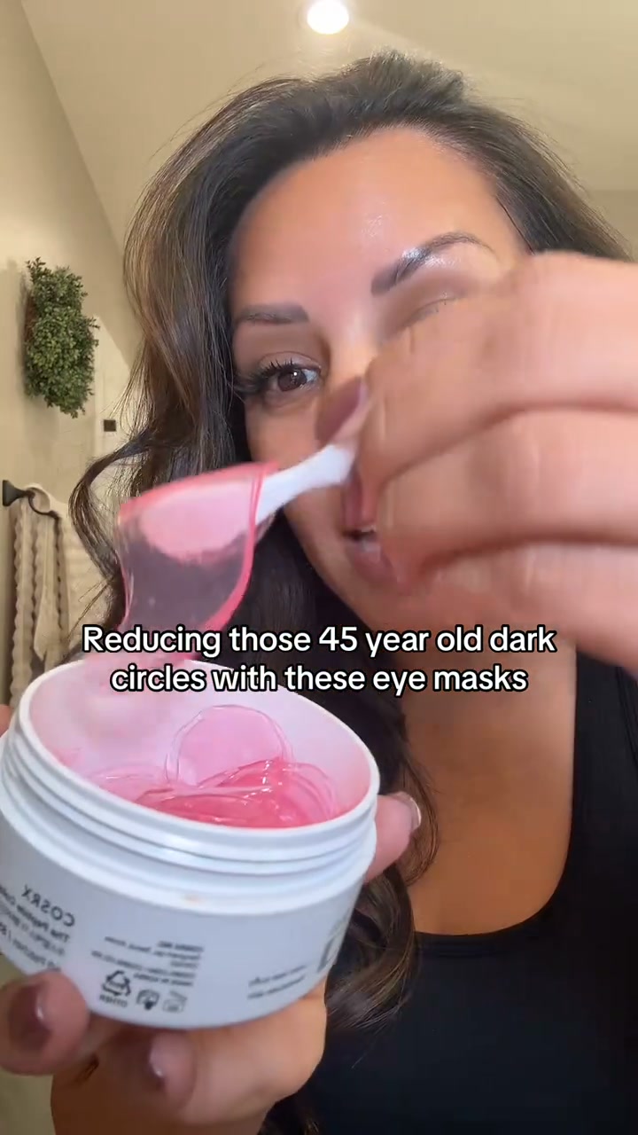 Erase Dark Circles & Fine Lines