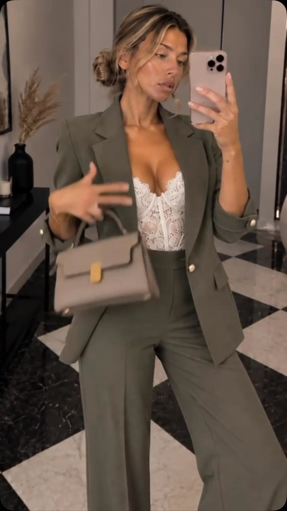 Anúncio de Le Femme Chic