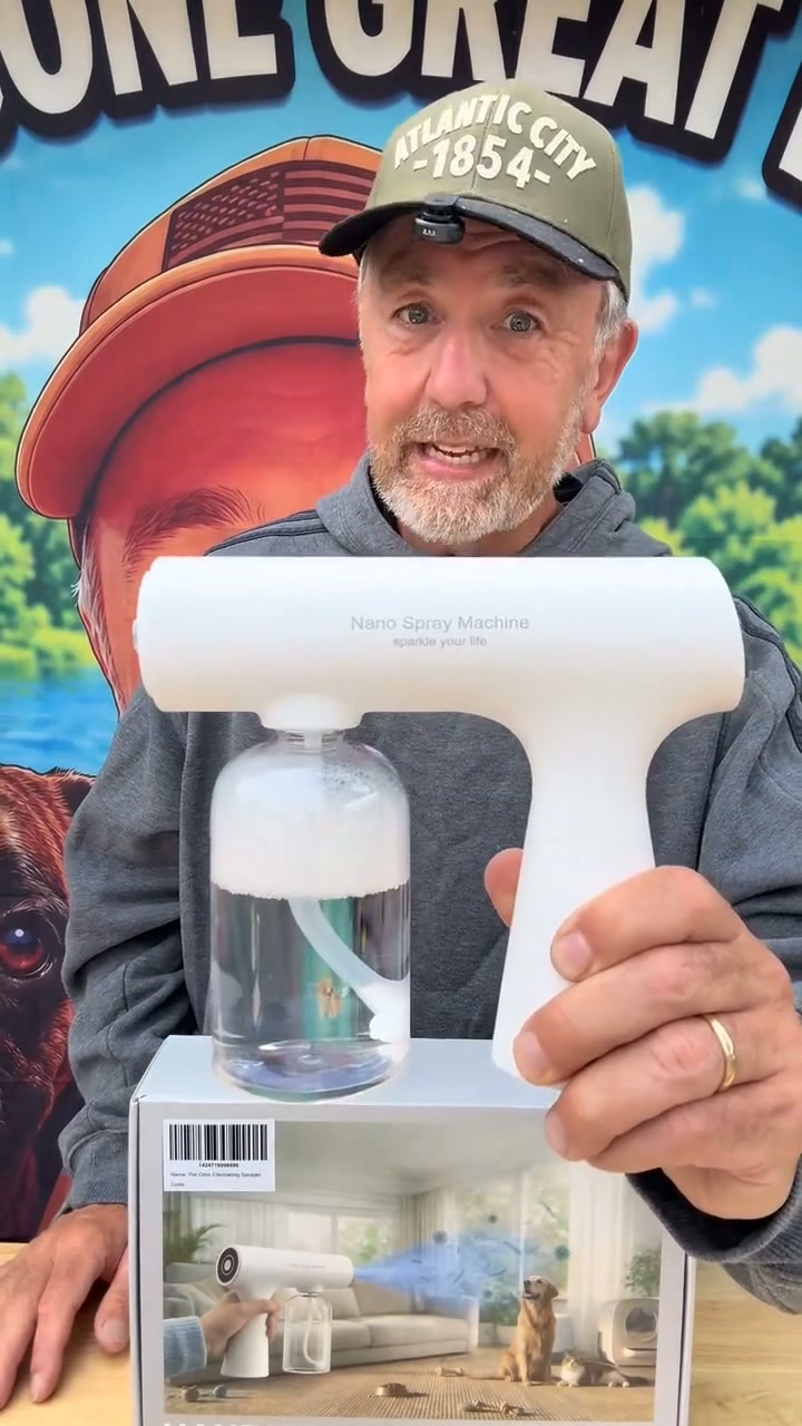Élimine vite les odeurs de chien et chat !