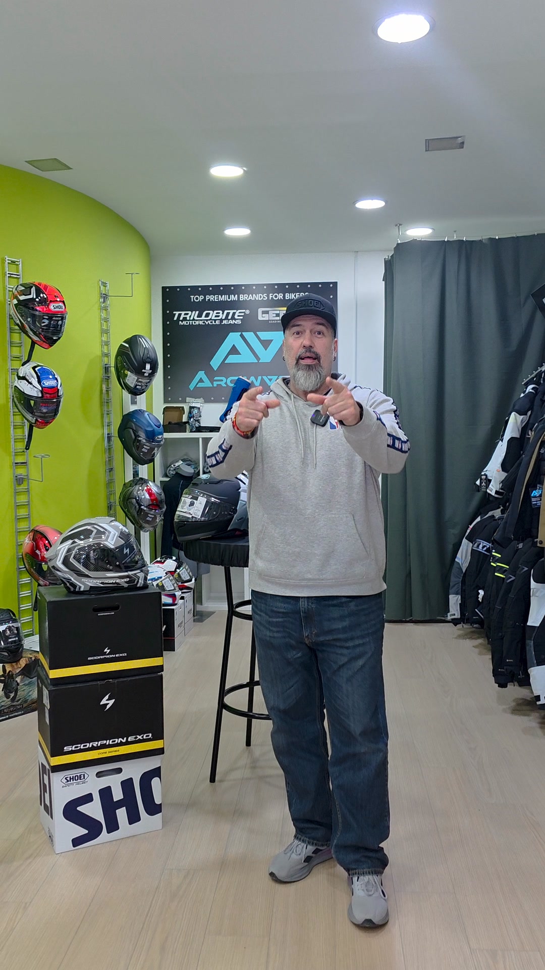 Schuberth, Nolan, Shoei, Scorpion, HJC, Nexx..¡¡Tus cascos favoritos con grandes descuentos!!
