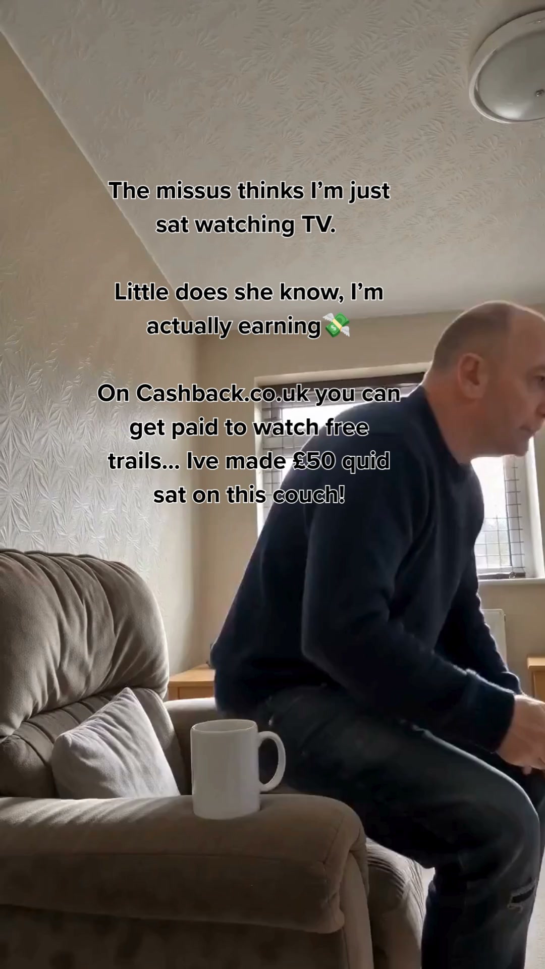 Earn Cash While You Scroll