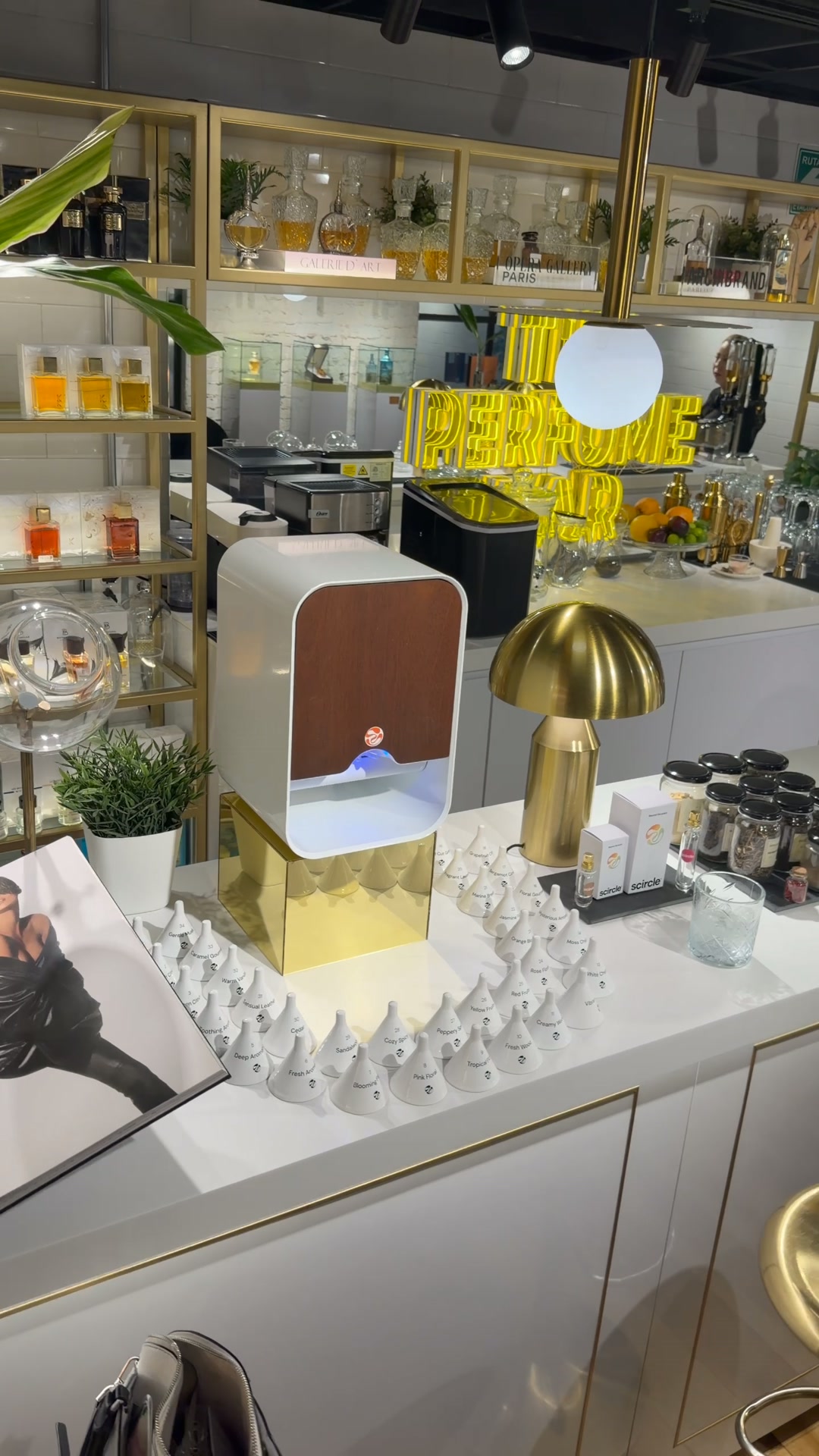 Crea tu propio perfume ahora