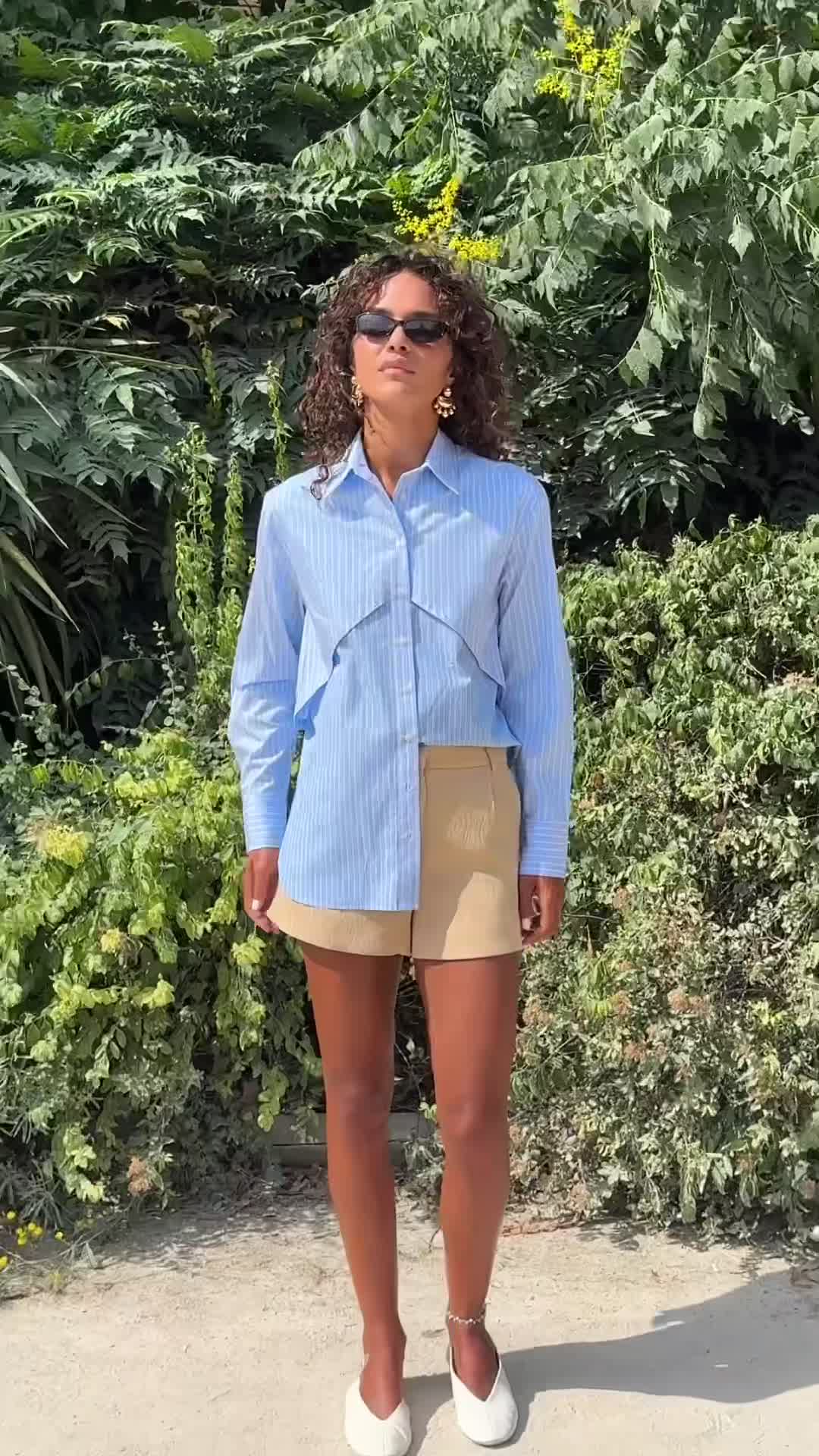VOTRE TENUE A DÉJÀ PRIS SA PLACE. À VOUS DE JOUER
