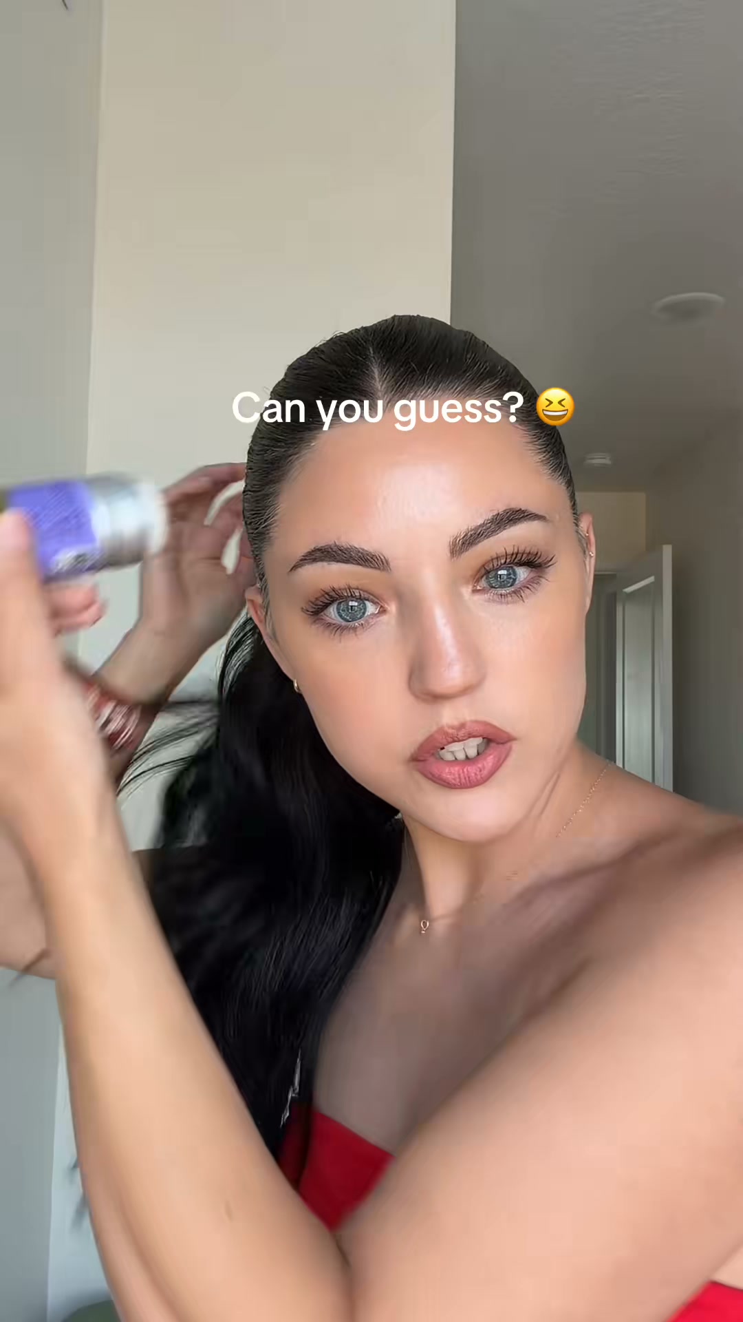 Fuller-Looking Hair Instantly
