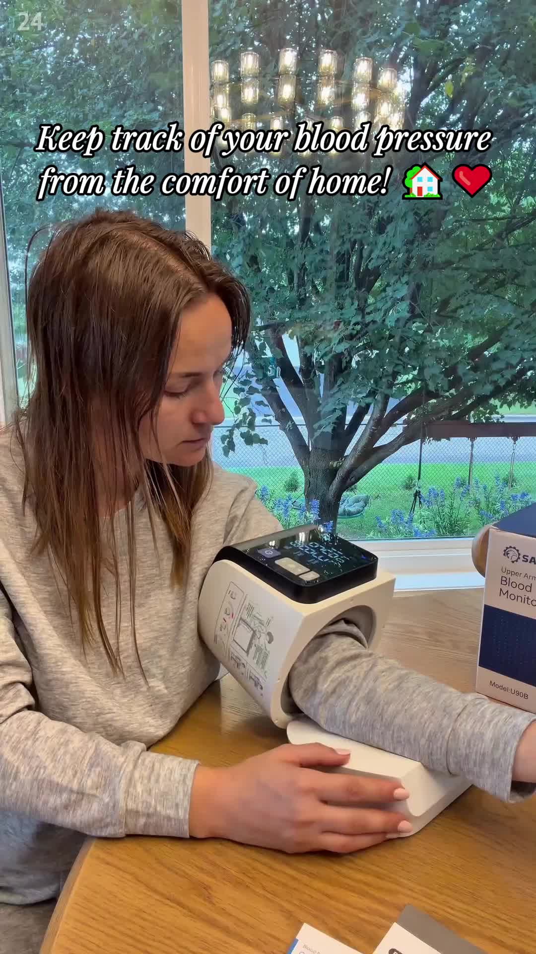 Saker Portable Upper Arm Blood Pressure Monitor