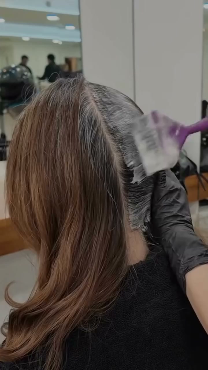 15 Minutes. No Gloves. No Chair.