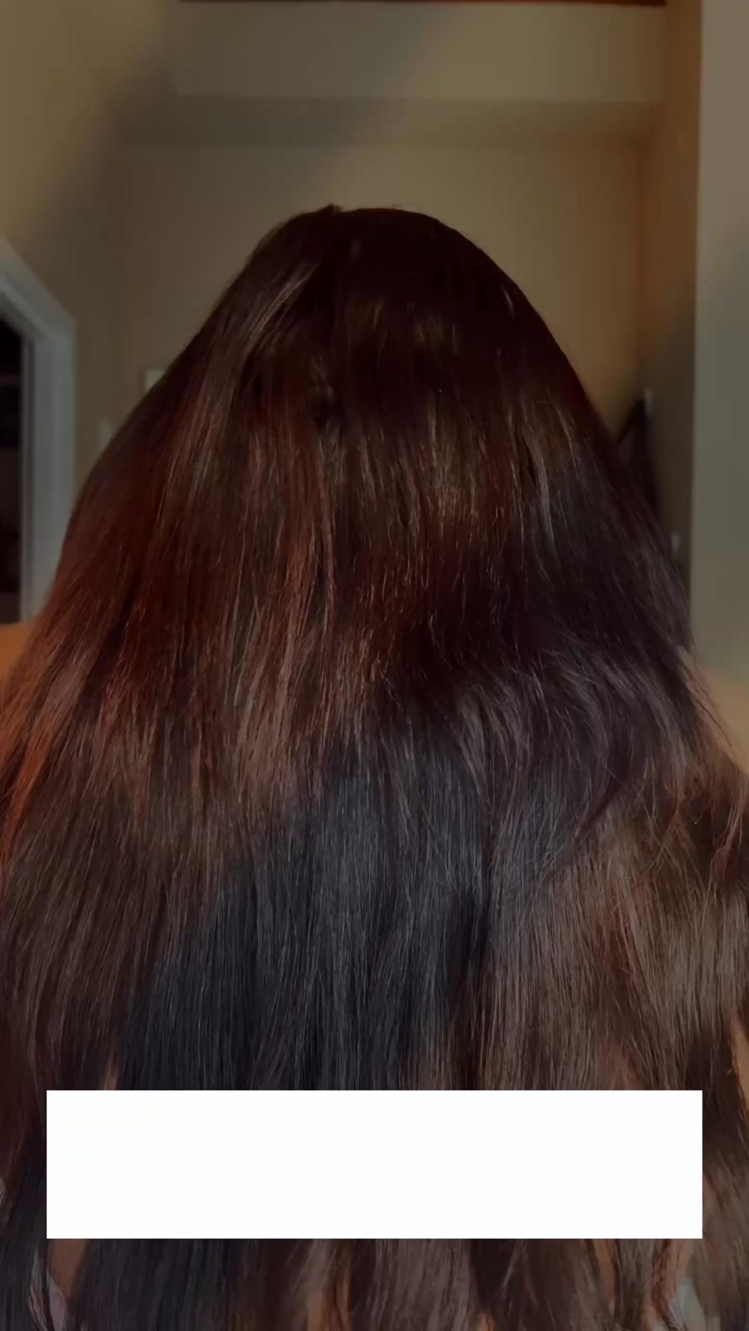 Des cheveux brillants dès la 1ère application