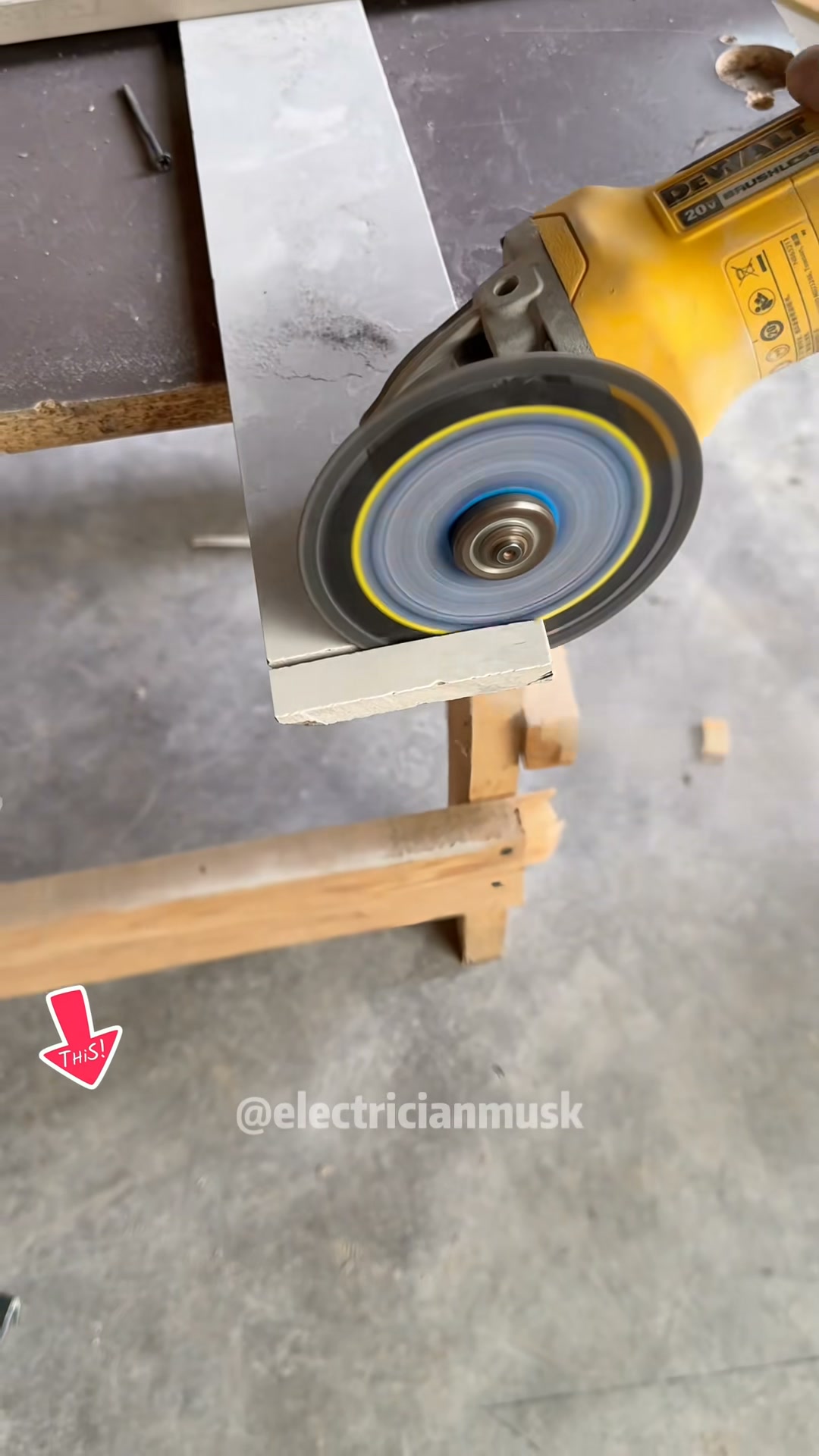 One Blade. Metal, Tile, Concrete.