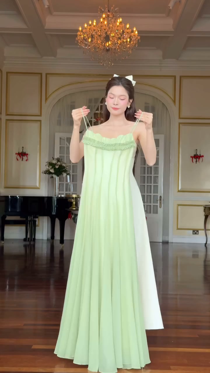 Seraphina Ruffled Tulle Maxi Dress in Pistachio