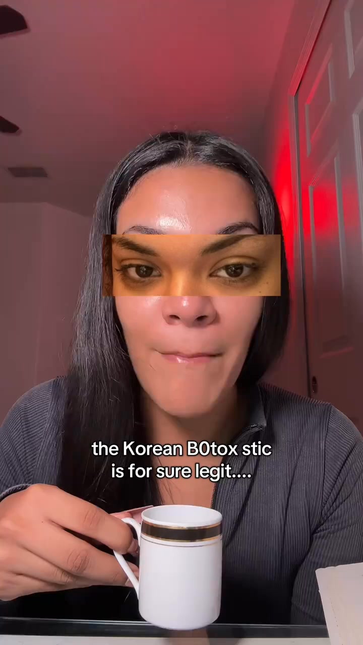 Anúncio de Glamour Post