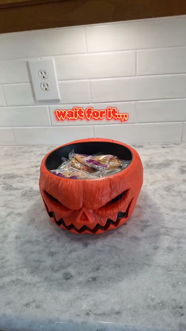 Plug-and-Play Interactive Halloween Magic!