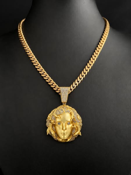 AURXYA Cuban Chain: Stack It Your Way