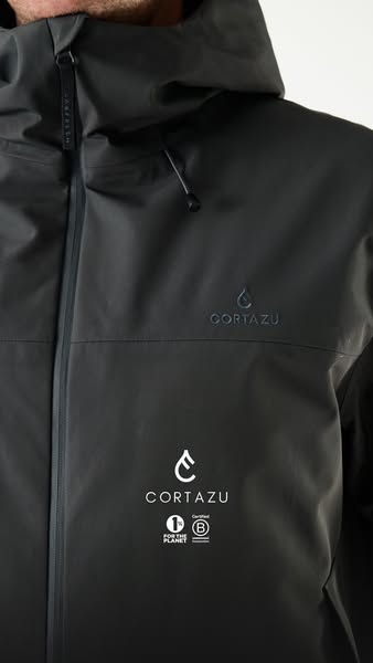 Waterproof. Windproof. Cityproof.