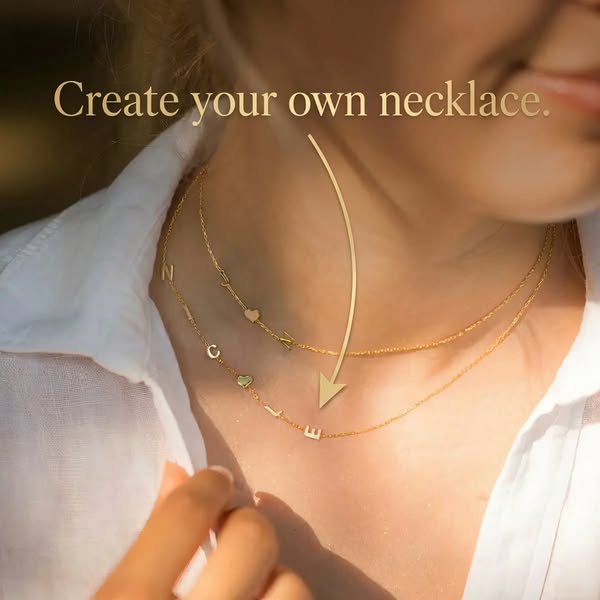 Personalized necklace with side letters