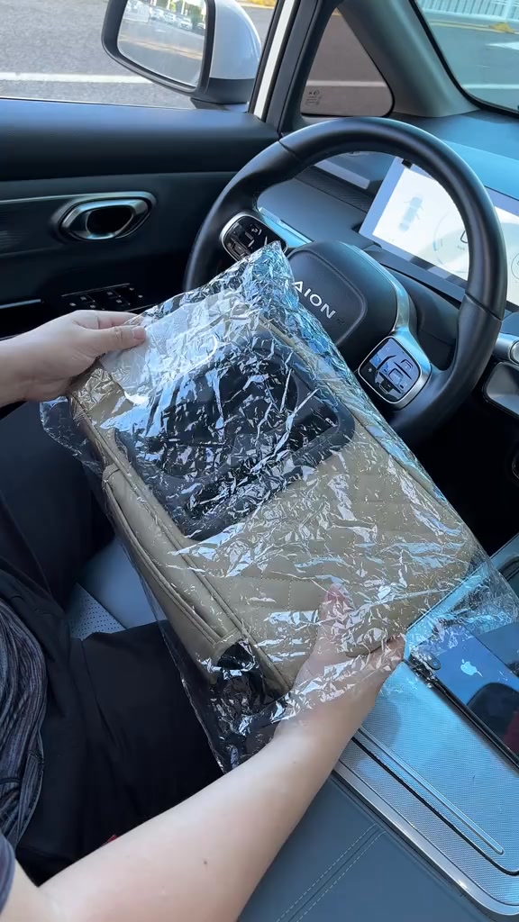 Multifunctional PU leather car armrest box mat