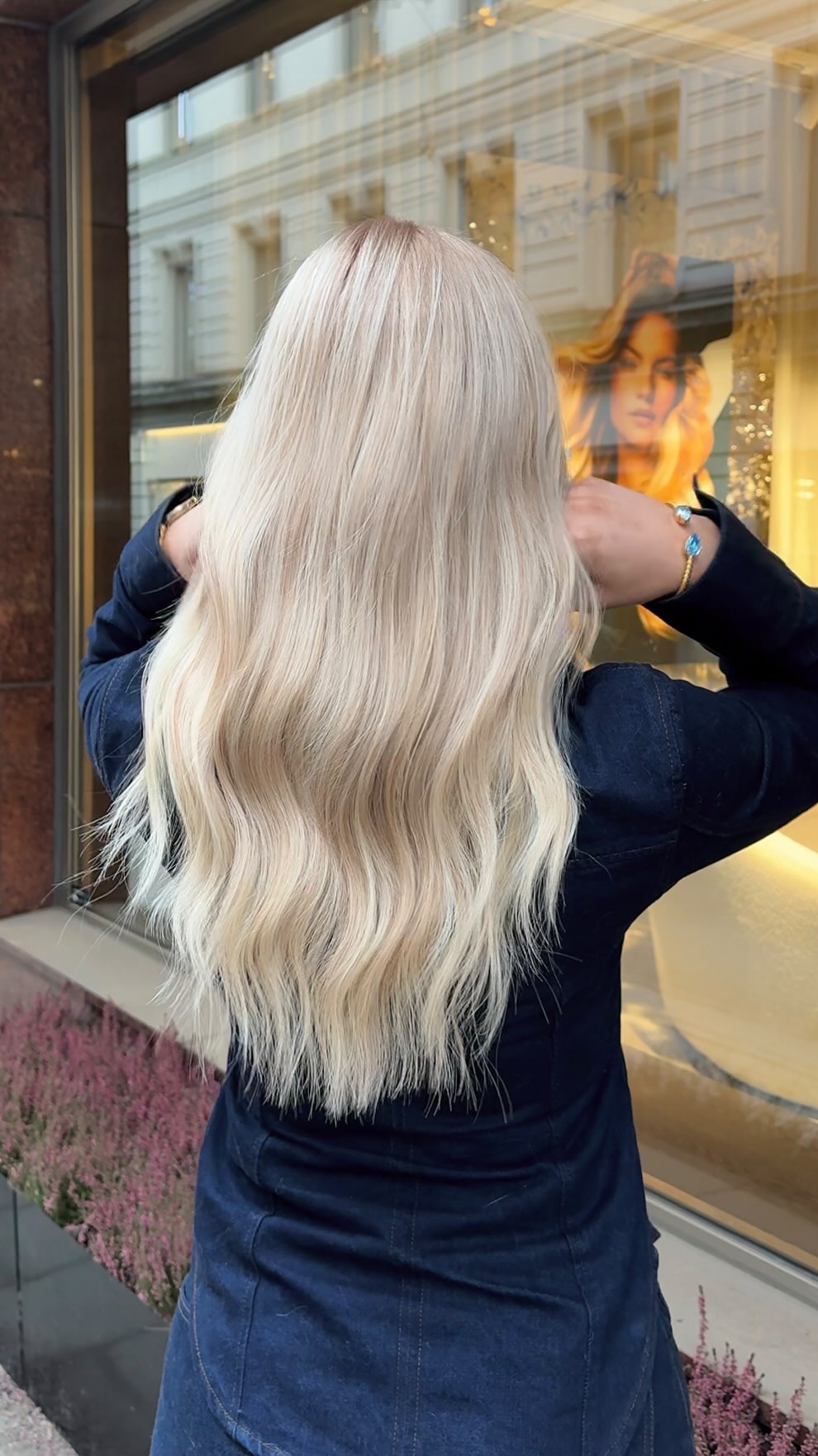 Anúncio de Rapunzel of Sweden – Hair Extensions