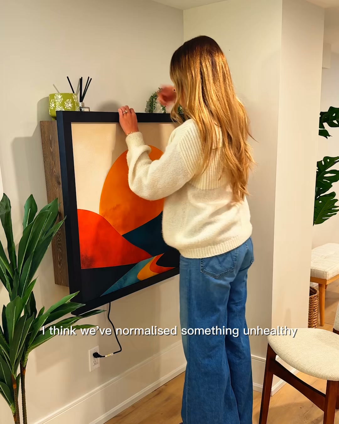 DropTop wall desk