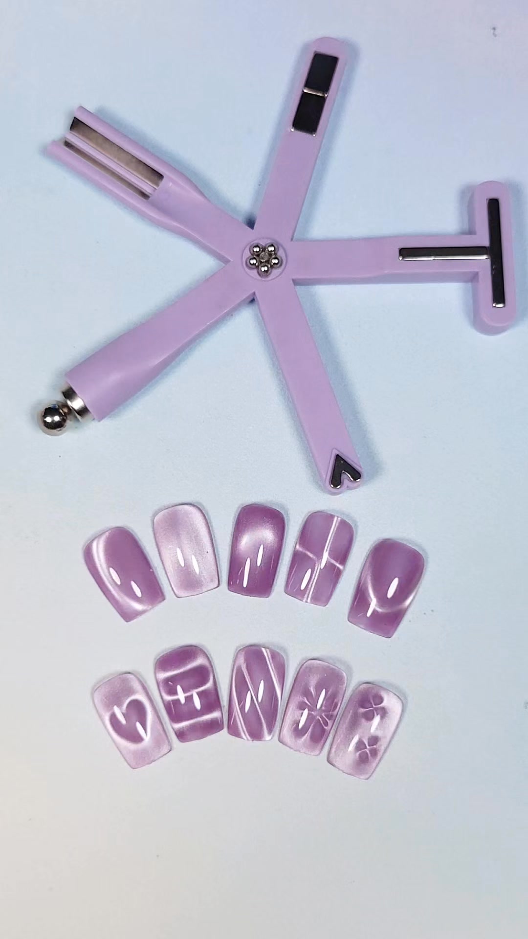 Anúncio de Bright Rainbow Nail