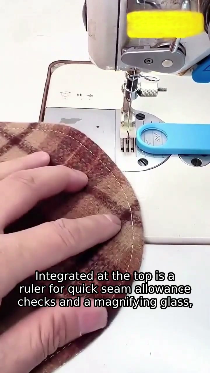 4-in-1 Needle Threader – easier sewing in one small tool