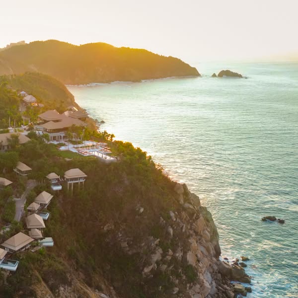 Cabo Marqués cradled by cliffs​