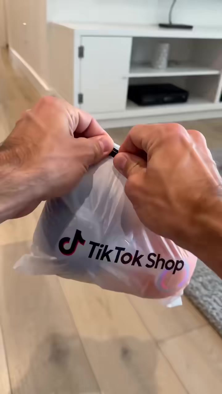 Anúncio de Syytop Shop
