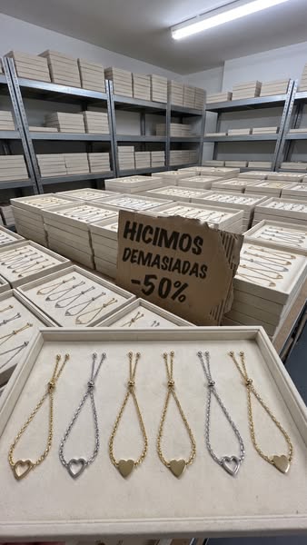 HICIMOS DEMASIADAS. TODO AL 50%