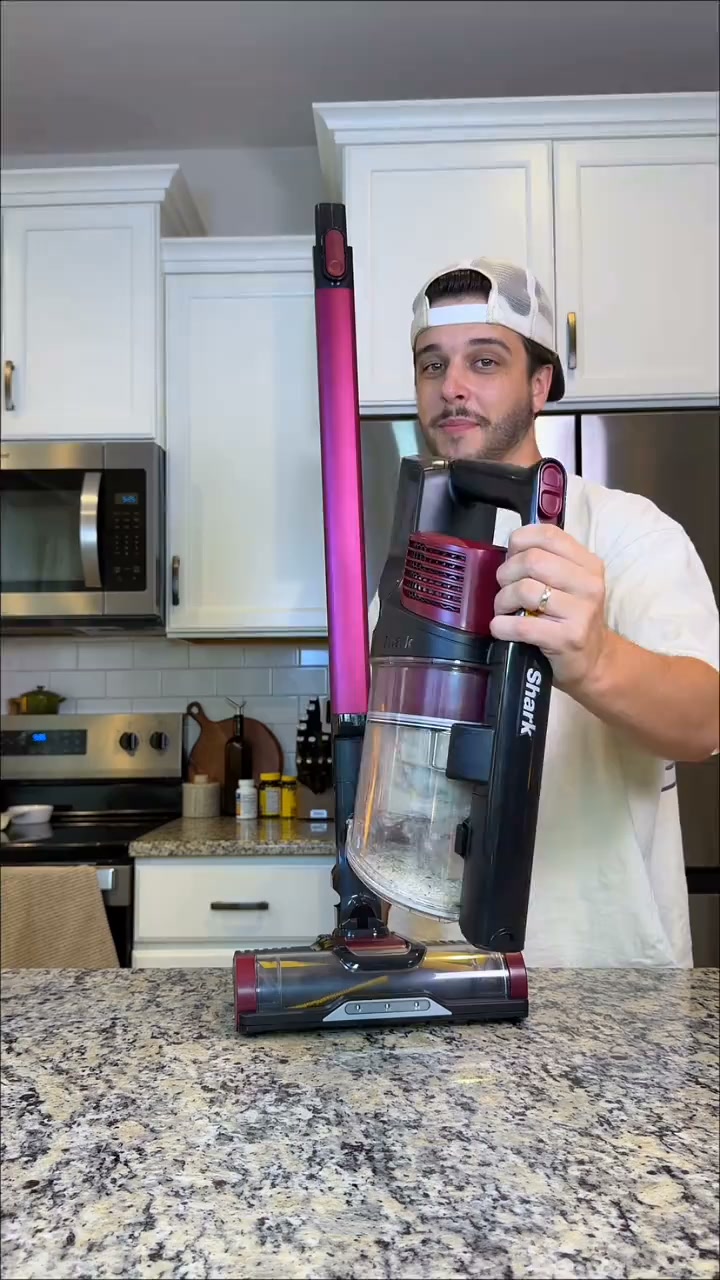 Cordless pet vacuum · summer clearance