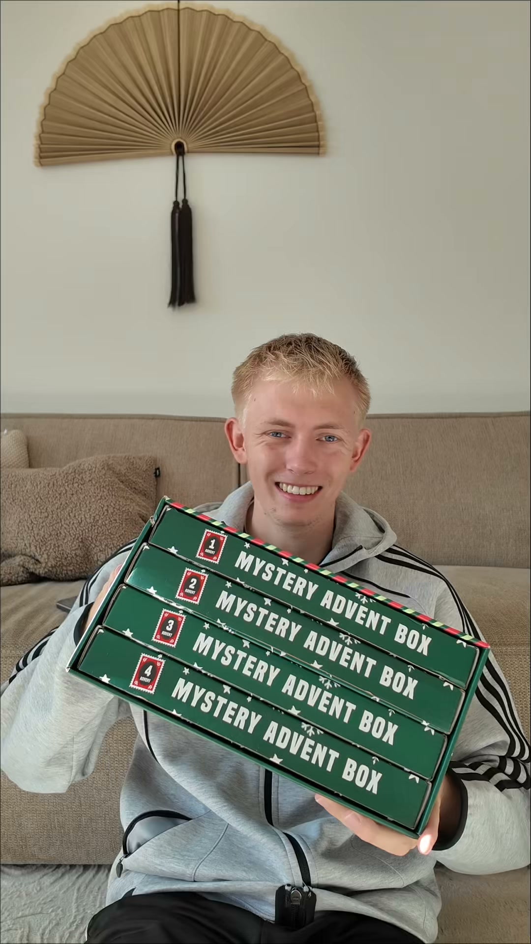 Køb adventskalenderen her