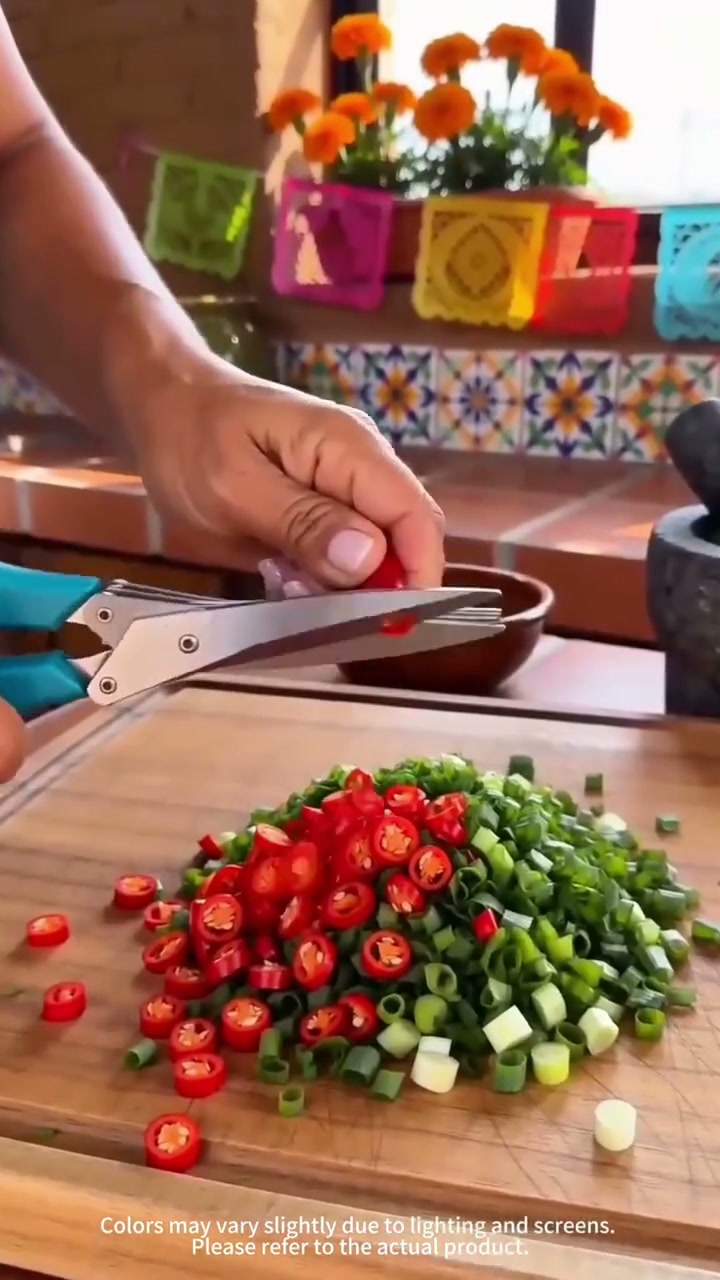 5-Layer Herb Scissors