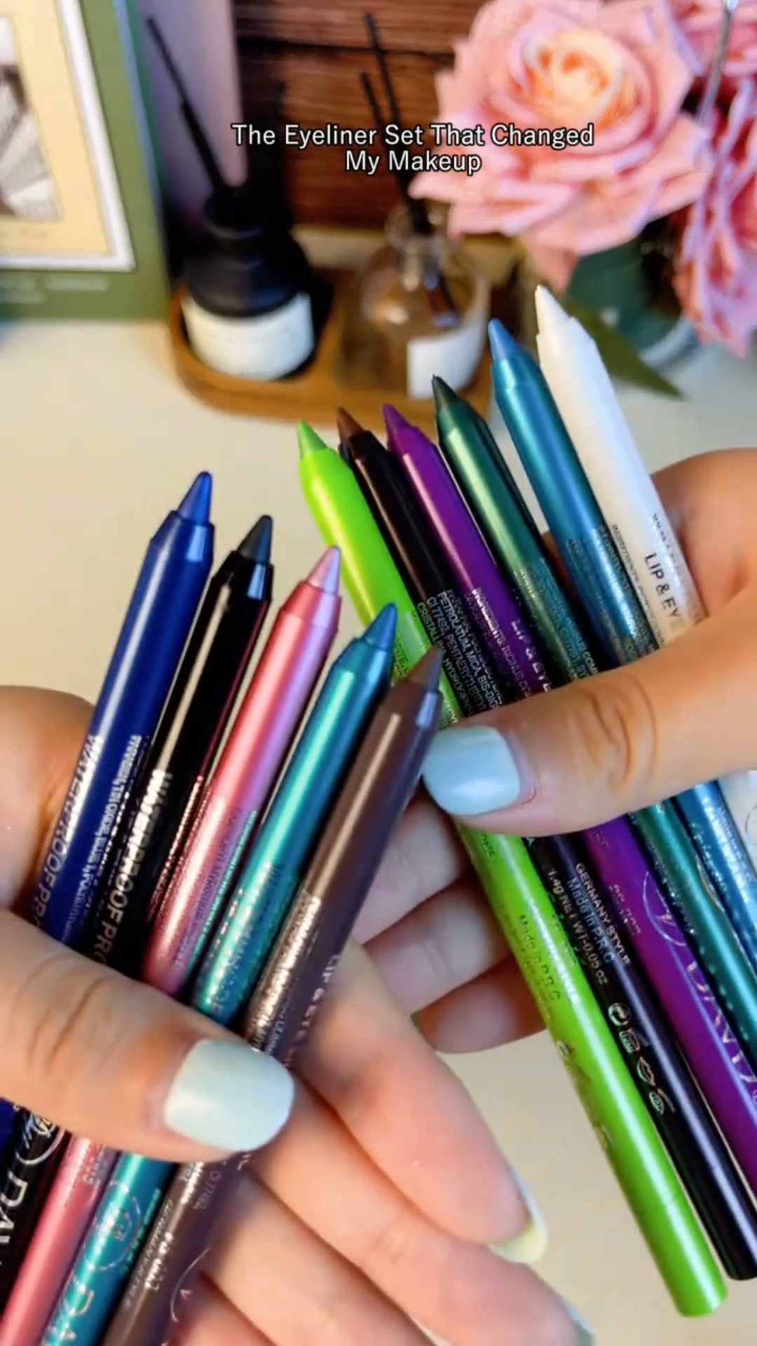 14-Pack Eyeliner Pencil Waterproof Colored Paste Liners