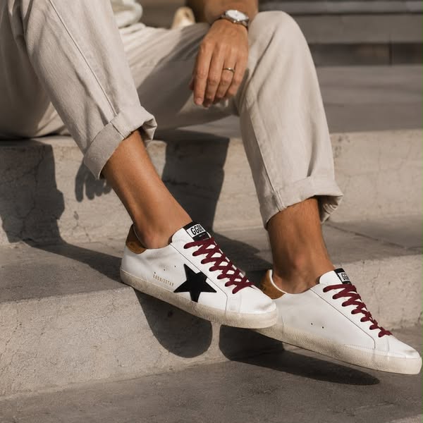 GOLDEN GOOSE