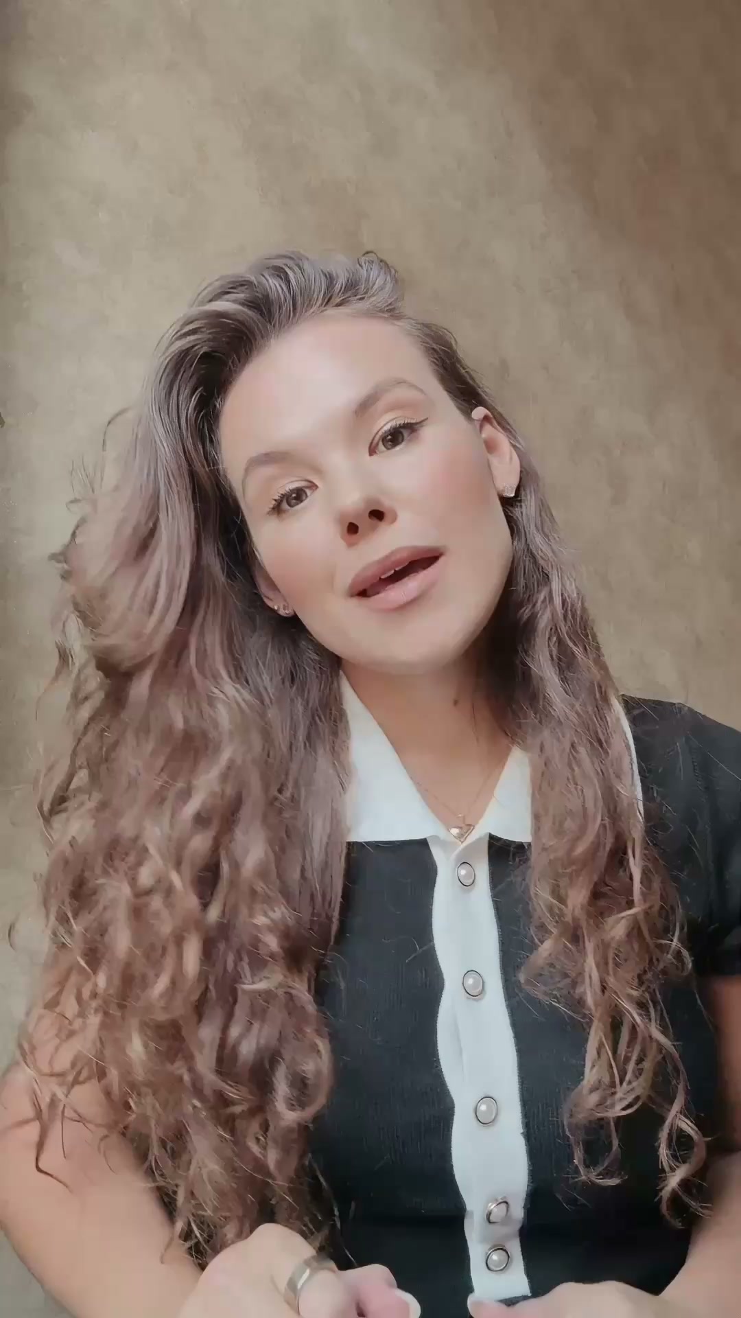 Autentiška Moteris