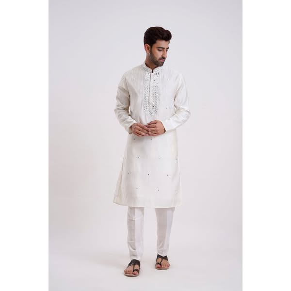 ₹10,499 | OFF WHITE COTTON SILK MIRROR WORK KURTA SET