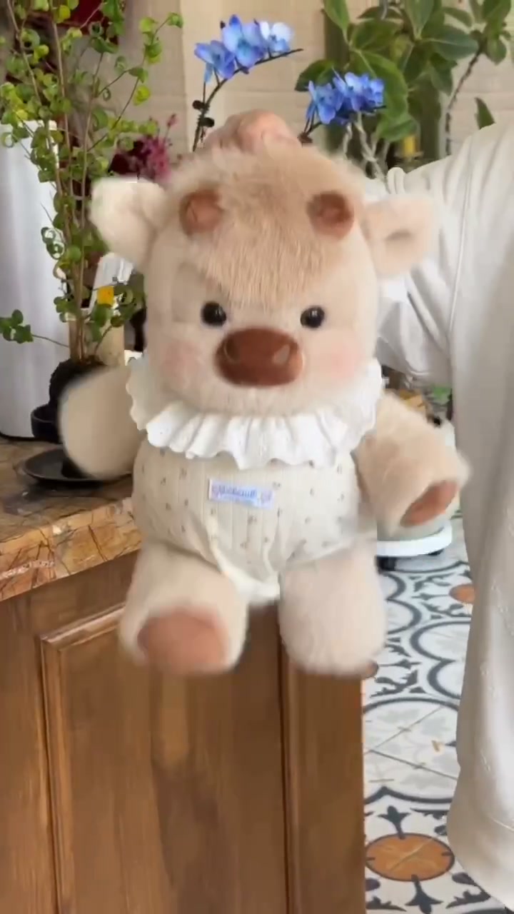 These plushies can run!