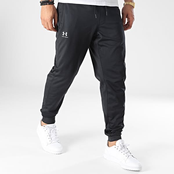 Under Armour - Joggingbroek 1290261 Zwart