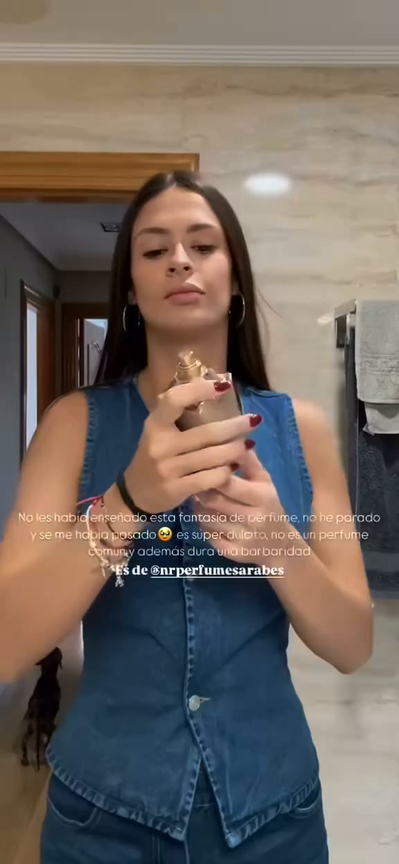 TANIA DENIZ NOS ENSEÑA ECLAIRE DE LATTAFA