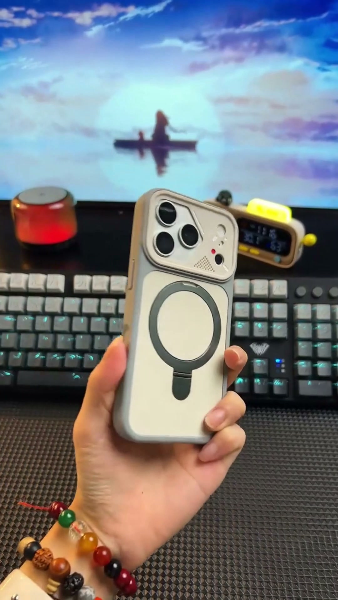 Magnetic iPhone Case · Easy Everyday Use